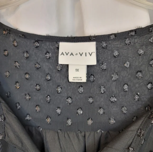 Ava & Viv Sparkling Dot Black Tie Front Relaxed Blouse - Picture 6 of 10